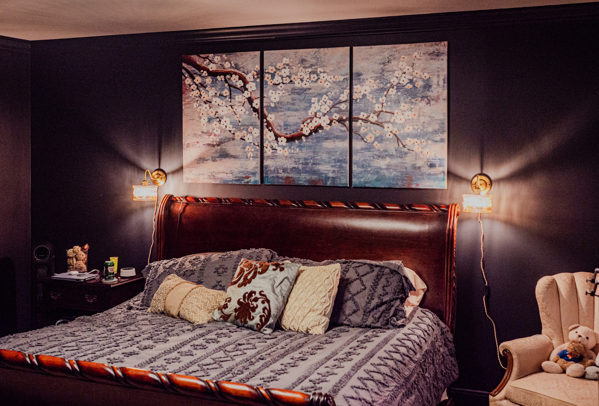 After - Dramatic Dark Modern